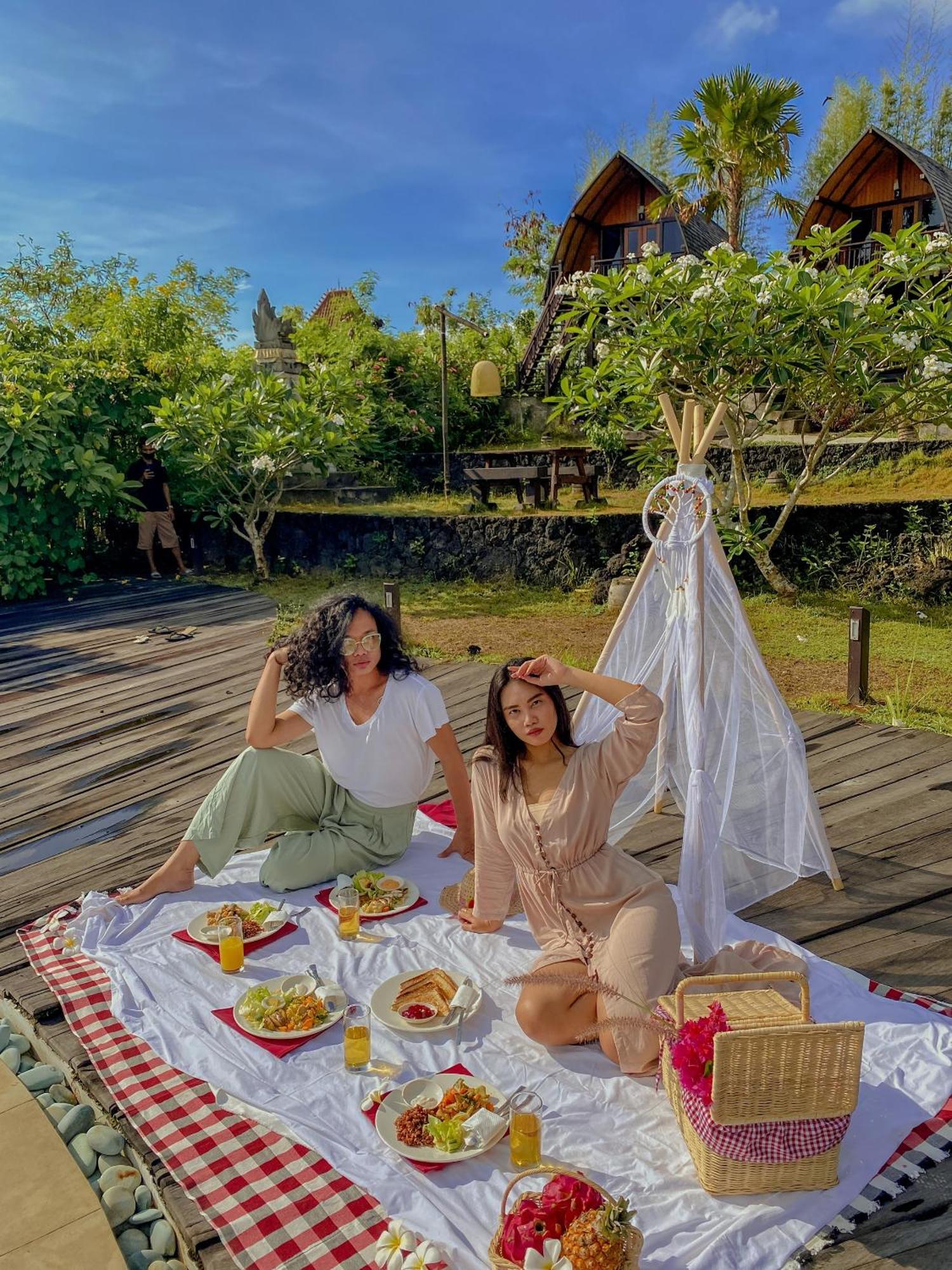 The Kirana Ungasan Villa Jimbaran  Exterior photo