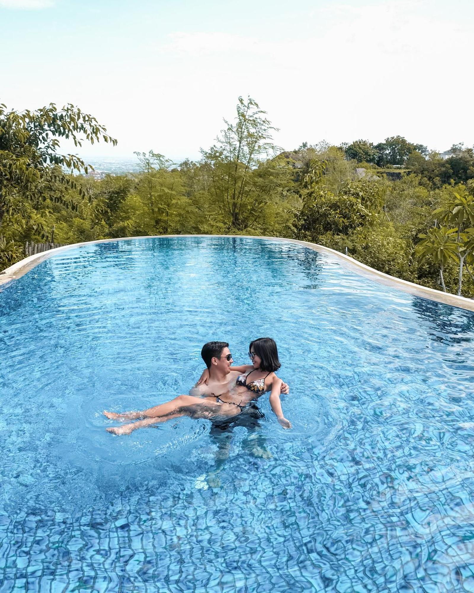 The Kirana Ungasan Villa Jimbaran  Exterior photo