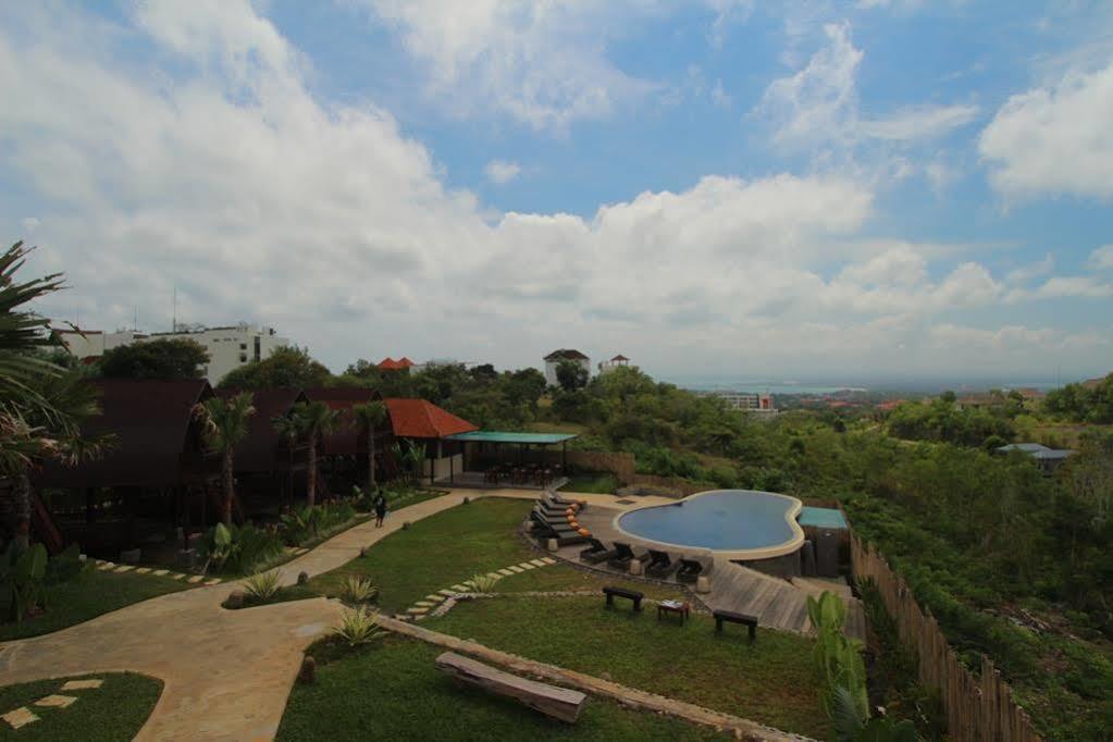 The Kirana Ungasan Villa Jimbaran  Exterior photo