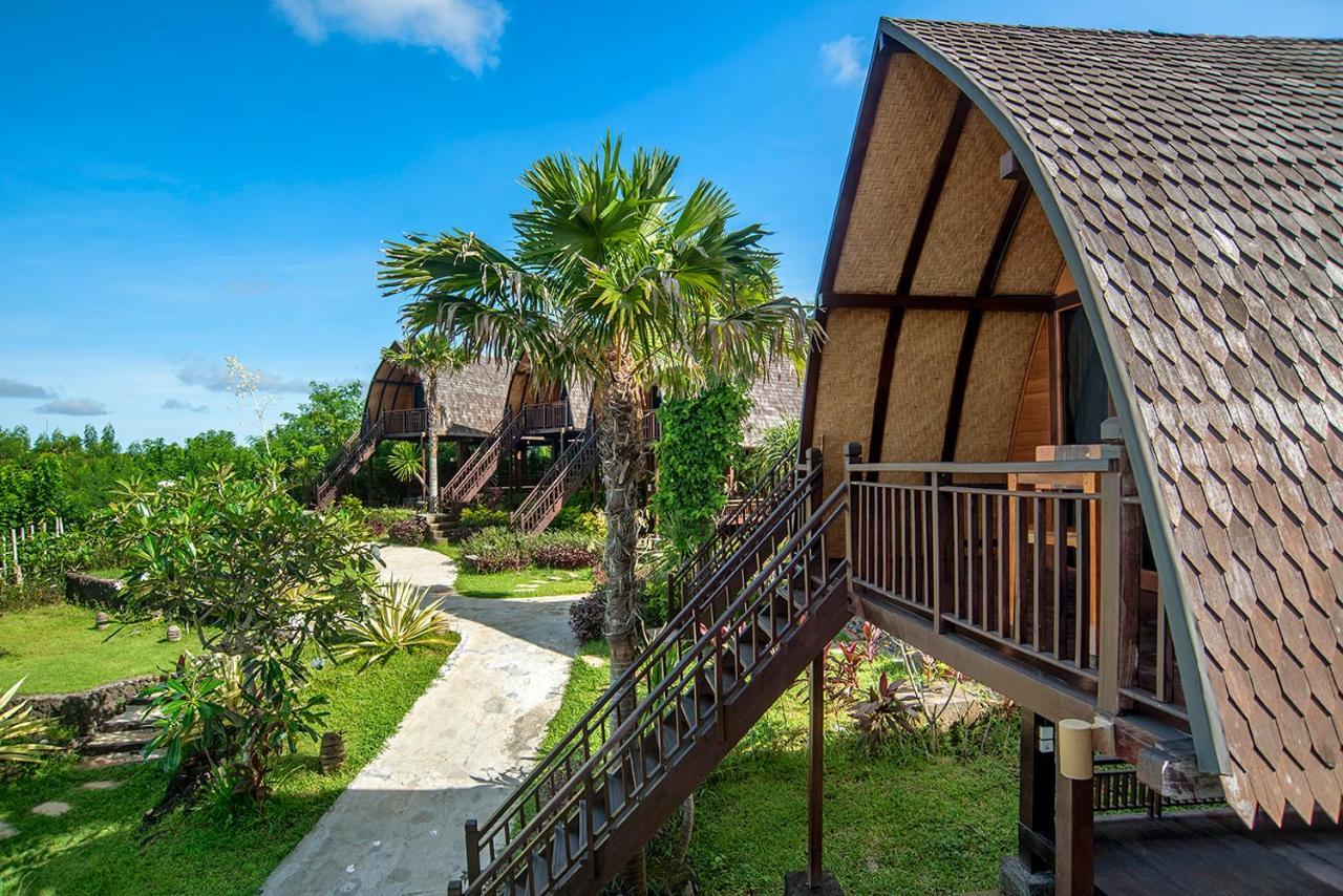 The Kirana Ungasan Villa Jimbaran  Exterior photo